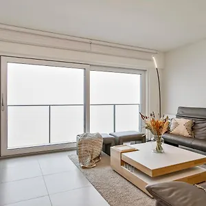 Beautifully Finished, Luxurious Flat In A Classy On The Dike Of Middelkerke, With Breathtaking Sea View , Middelkerke België