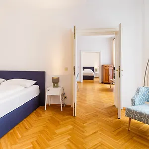 Apartment Judengasse Premium By Ichbucheat